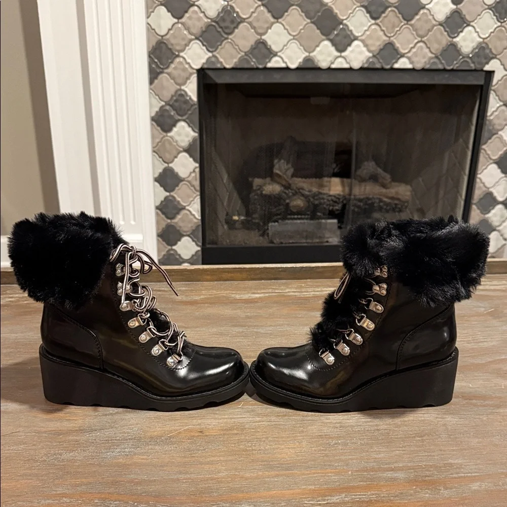 INC Hannia Patent Faux Fur Lace-Up Wedge Booties‎ Black Size 5.5 NIB